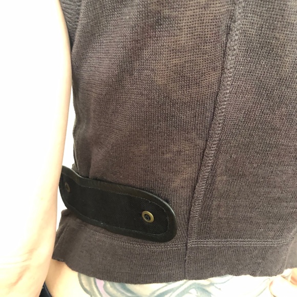 Allsaints brown cotton top from London - Picture 7 of 9